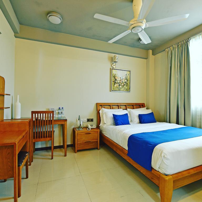 Airport Comfort Inn Premium Hulhumalé Exterior foto
